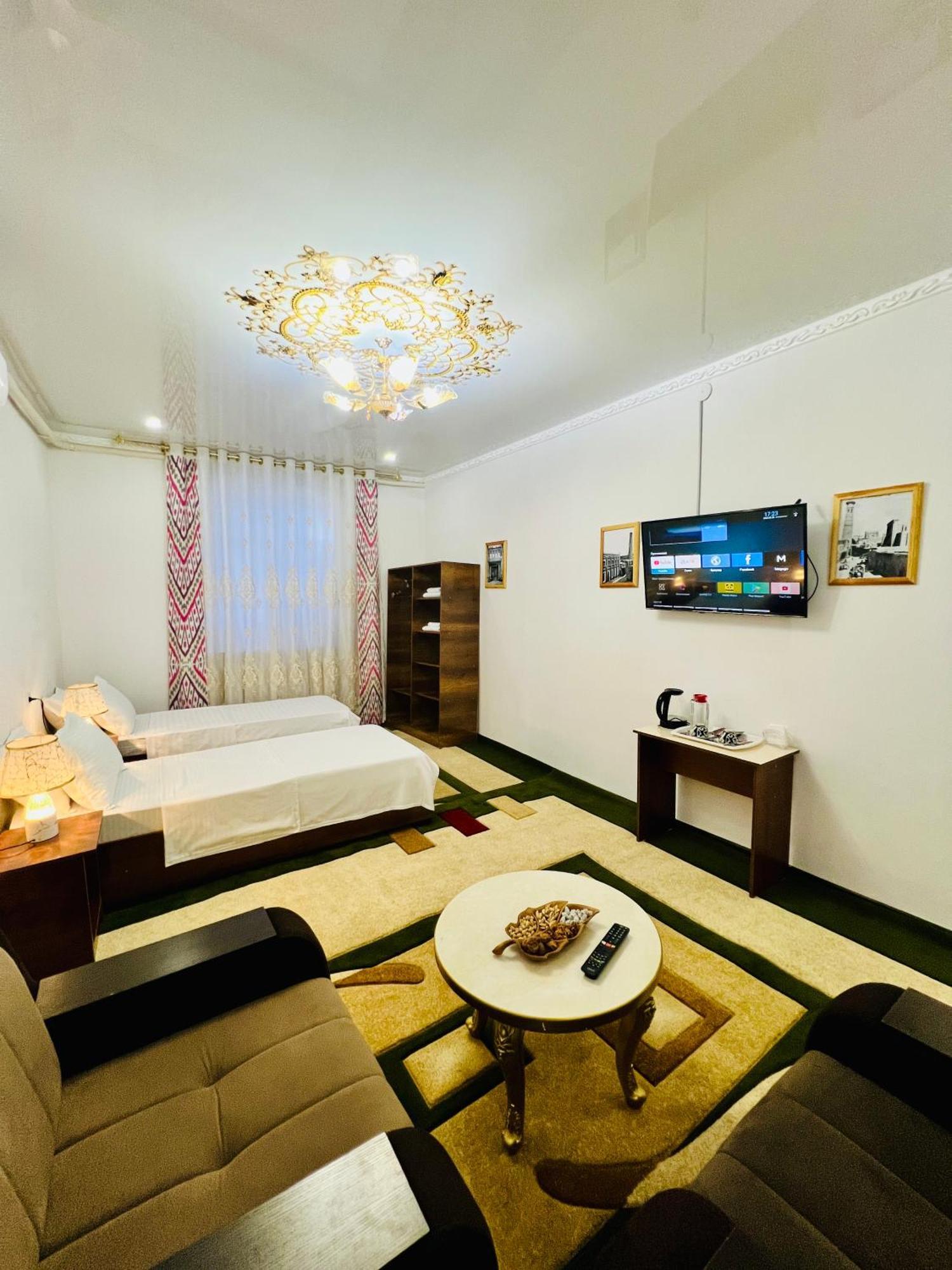 Gold Khiva Bed & Breakfast Luaran gambar