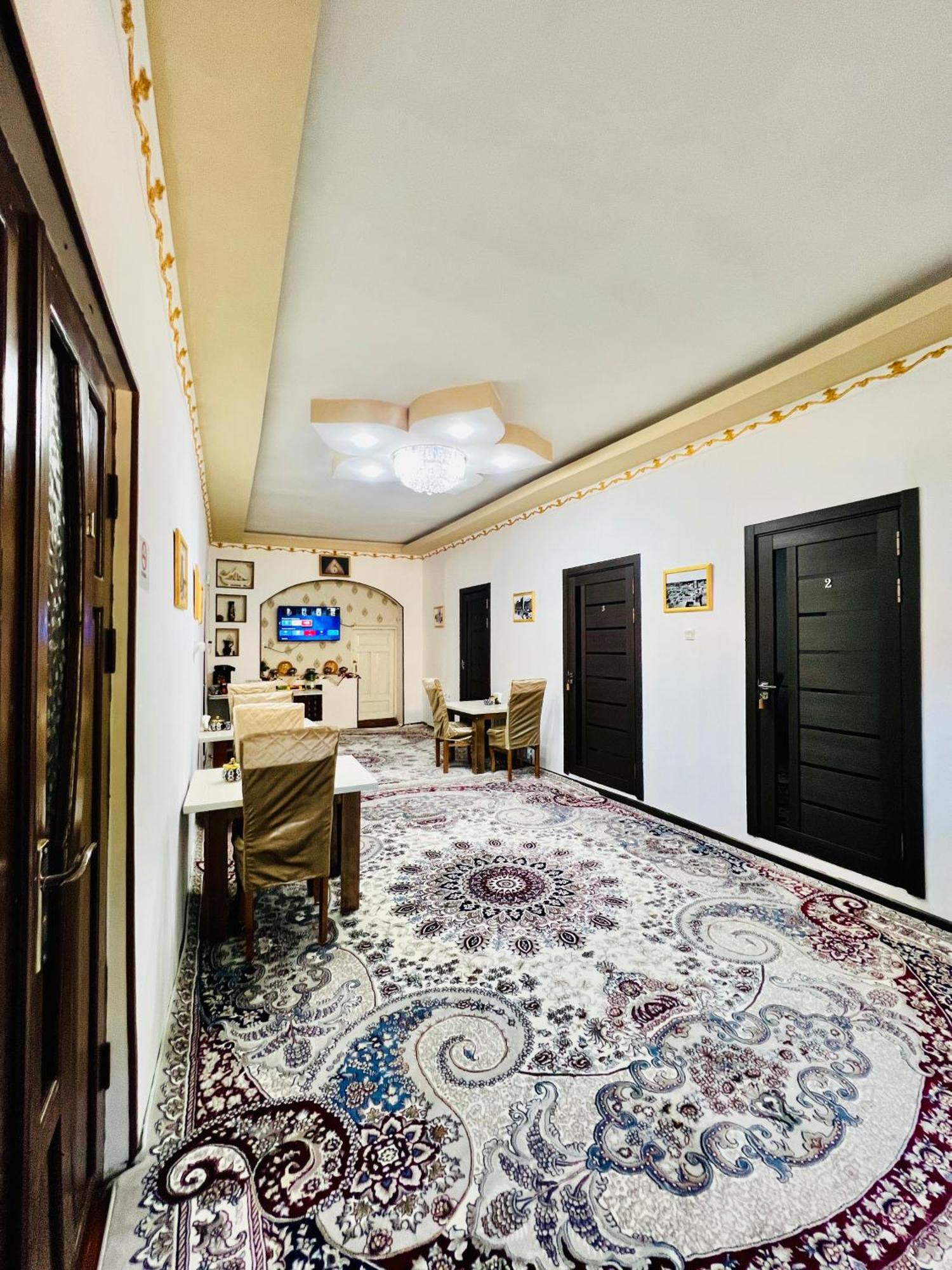 Gold Khiva Bed & Breakfast Luaran gambar