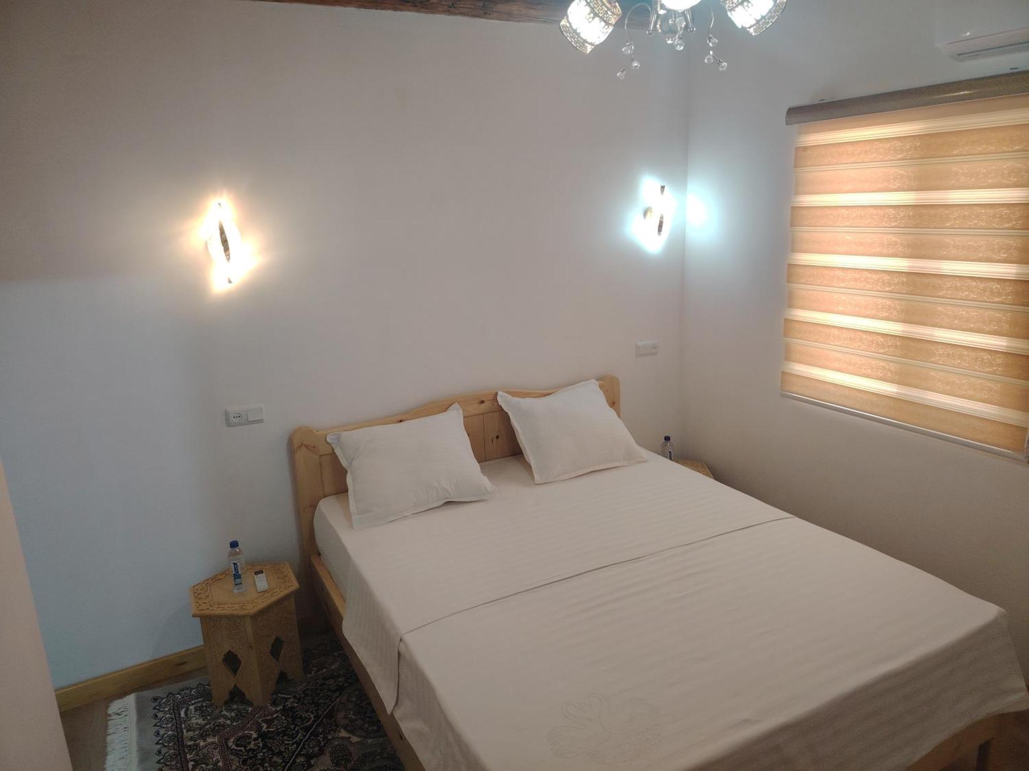 Gold Khiva Bed & Breakfast Luaran gambar